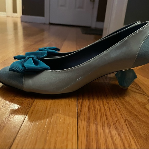 Sailor Moon x Tyake Tyoke heels - Picture 4 of 8